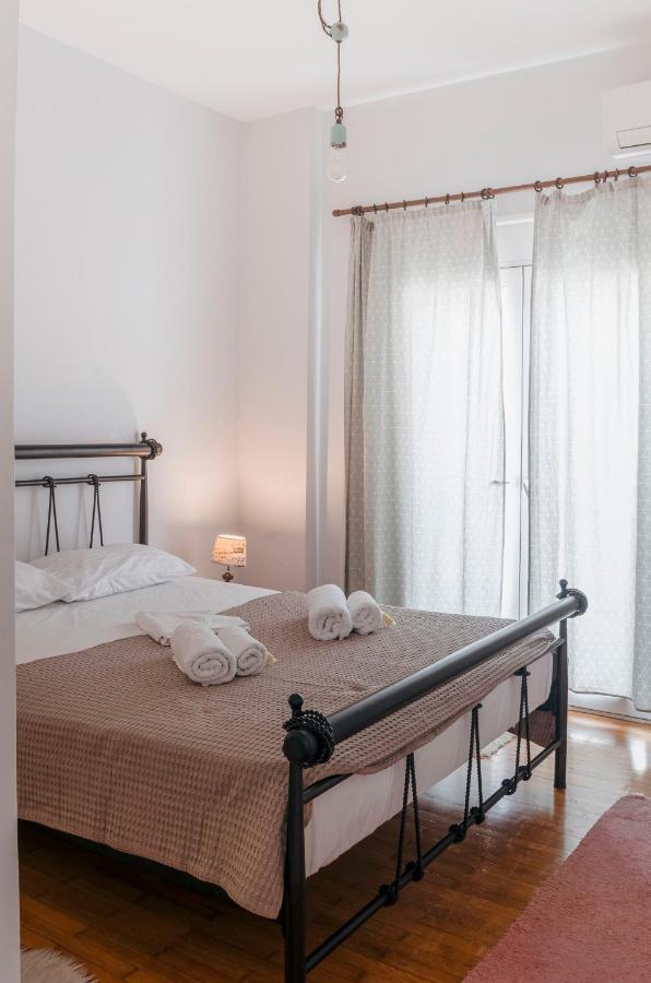 Comfortable 2 Bd Apartment Close To Athens Archeological Museum Ngoại thất bức ảnh