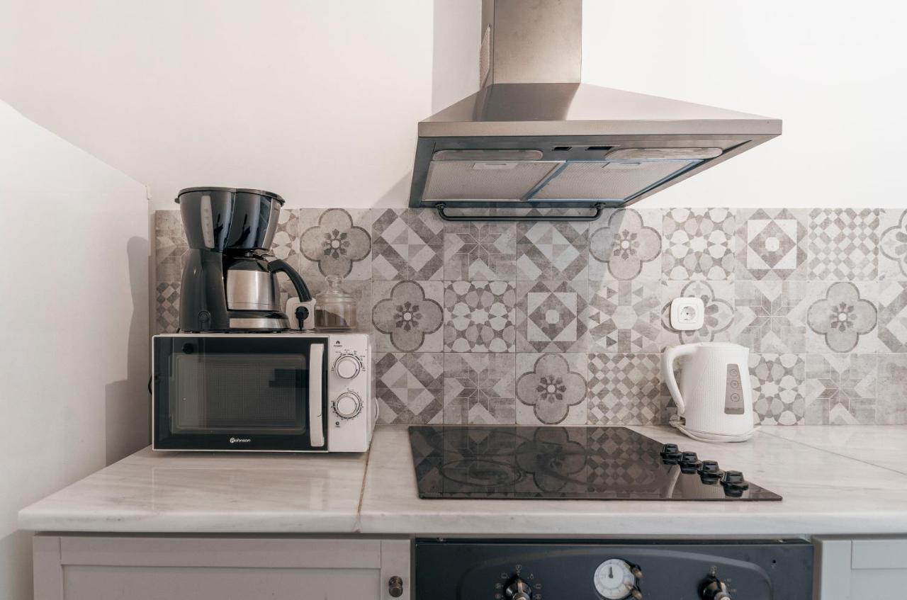 Comfortable 2 Bd Apartment Close To Athens Archeological Museum Ngoại thất bức ảnh